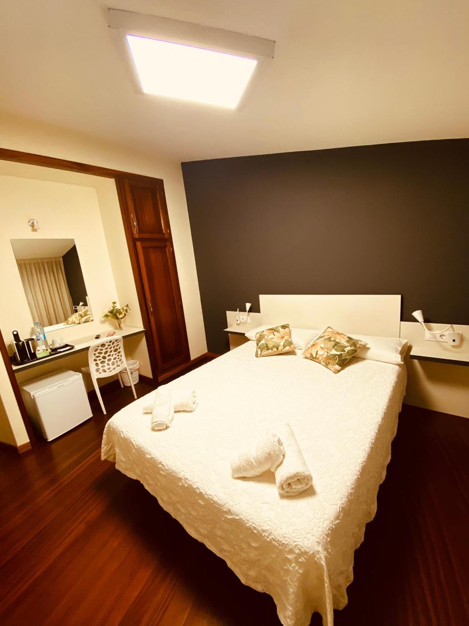 Vendaval Hotell Santa Marta de Ortigueira Eksteriør bilde